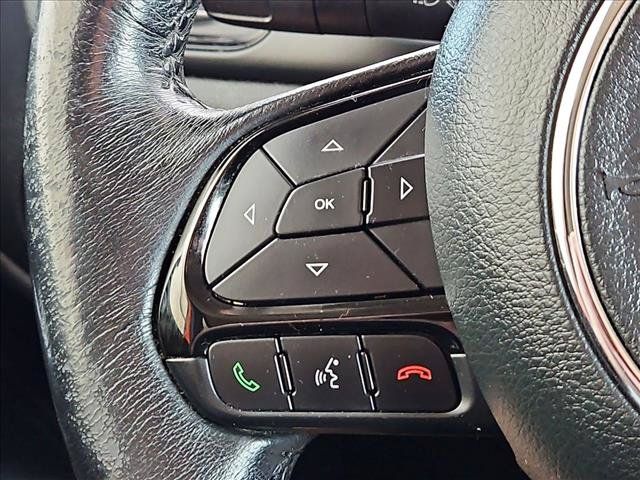 Used 2020 Jeep Renegade Altitude FWD image 23