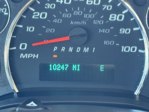 Used 2025 Chevrolet Express 3500 LT w/ LT Preferred Equipment Group RWD image 34