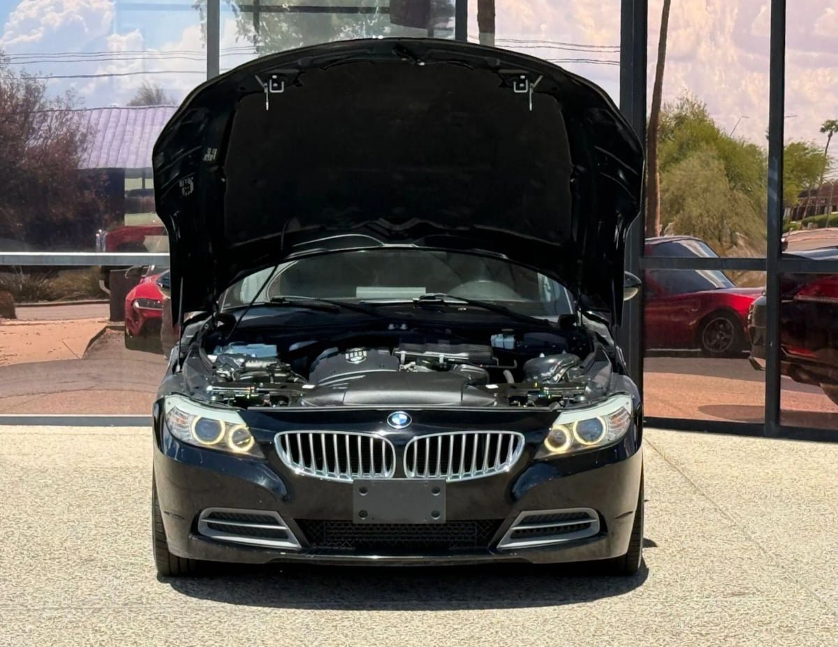Used 2012 BMW Z4 sDrive35i RWD image 29