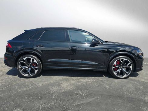 Used 2024 Audi RS Q8 AWD/4WD image 2