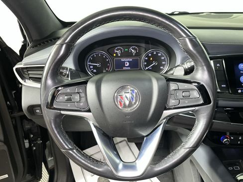 Used 2023 Buick Enclave Essence w/ Experience Buick Package FWD image 16