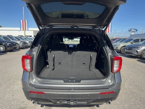 Certified 2022 Ford Explorer ST-Line w/ Class IV Trailer Tow Package image 7