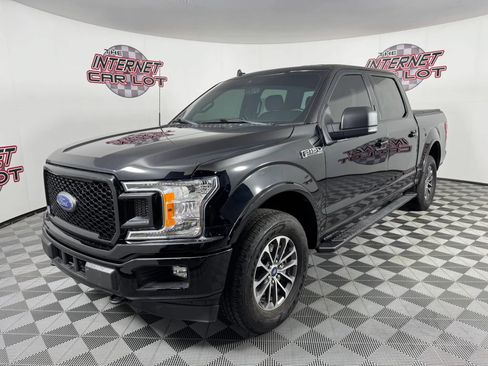 Used 2019 Ford F150 XLT w/ Equipment Group 302A Luxury AWD/4WD image 3
