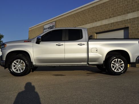 Used 2019 Chevrolet Silverado 1500 LT w/ All-Star Edition image 5