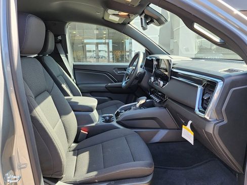 New 2026 GMC Canyon Elevation w/ Convenience Package image 39