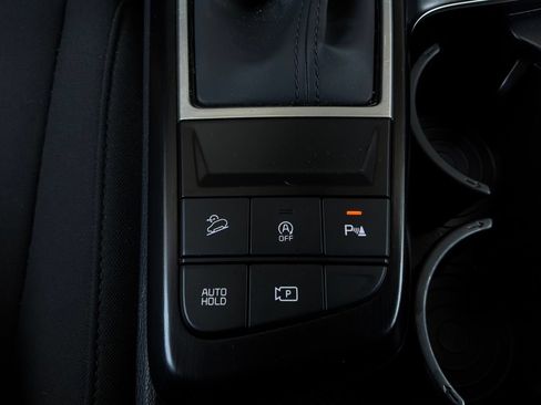 Used 2026 Kia Sportage LX FWD image 21