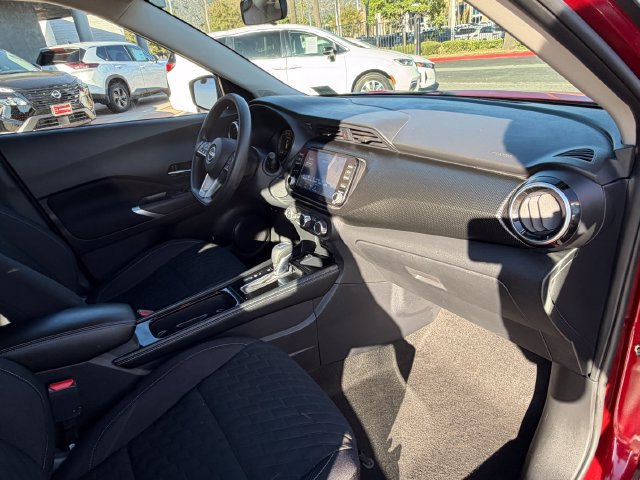 Used 2023 Nissan Kicks SV FWD image 35