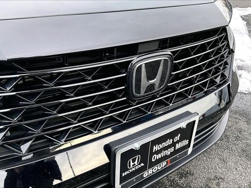 Used 2023 Honda Accord Sport image 28