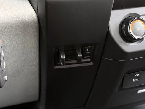 Used 2018 Ford F150 XL w/ XL Power Equipment Group AWD/4WD image 38