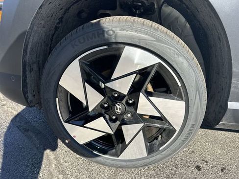 New 2026 Hyundai Kona Limited image 17