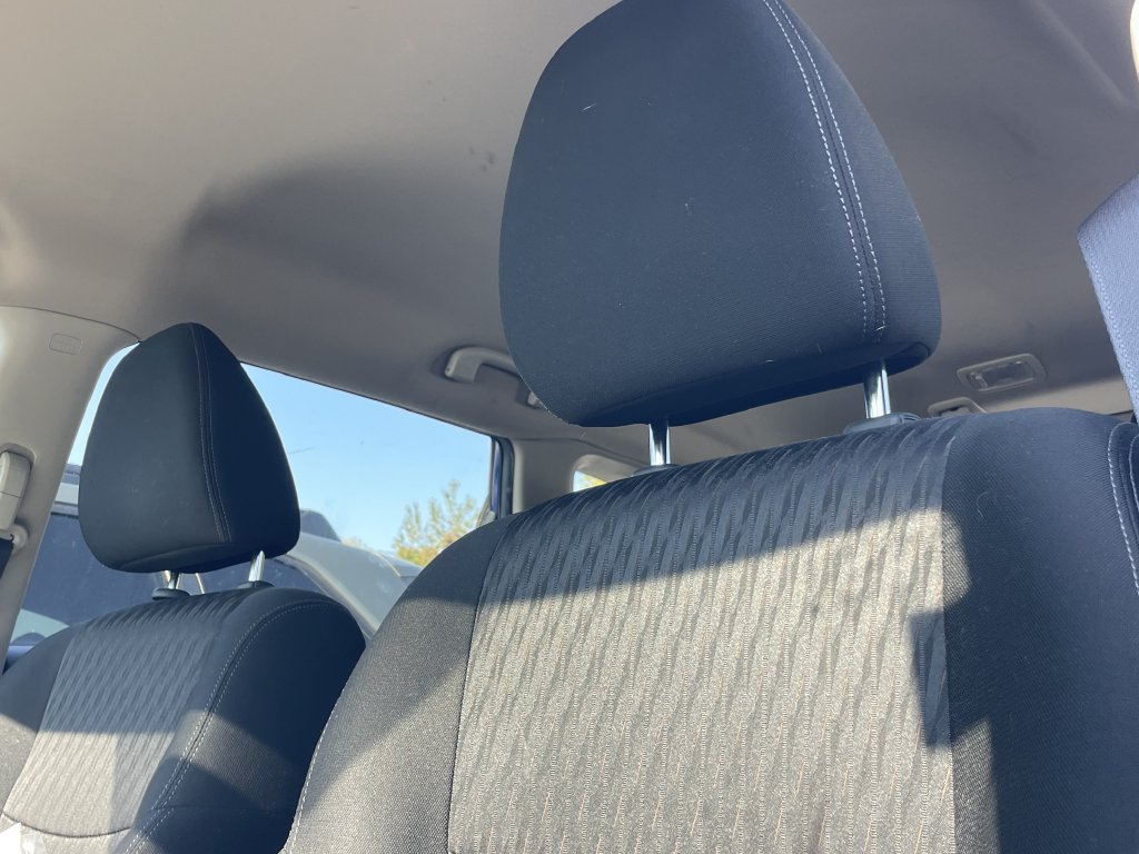 Used 2017 Nissan Rogue S FWD image 10