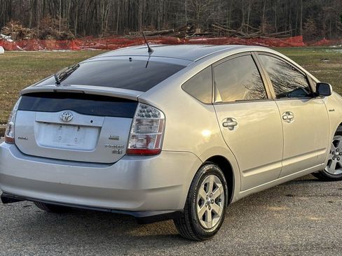 Used 2007 Toyota Prius Touring image 11