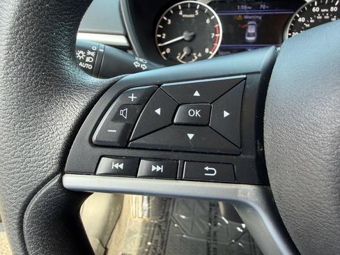 Used 2021 Nissan Altima 2.5 SV image 24