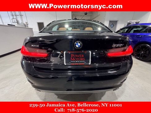 Used 2019 BMW 330i xDrive Sedan w/ Convenience Package image 6