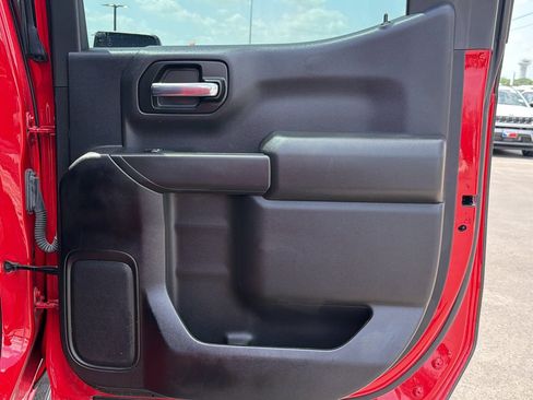 Used 2023 Chevrolet Silverado 1500 Custom AWD/4WD image 17