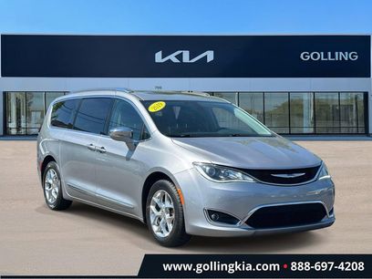Used 2019 Chrysler Pacifica Limited