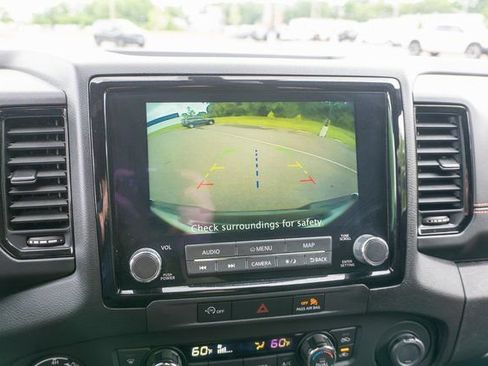 Used 2023 Nissan Frontier PRO-4X w/ Technology Package AWD/4WD image 25