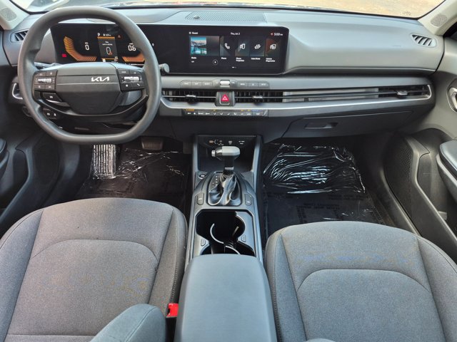 Used 2025 Kia K4 FWD image 24