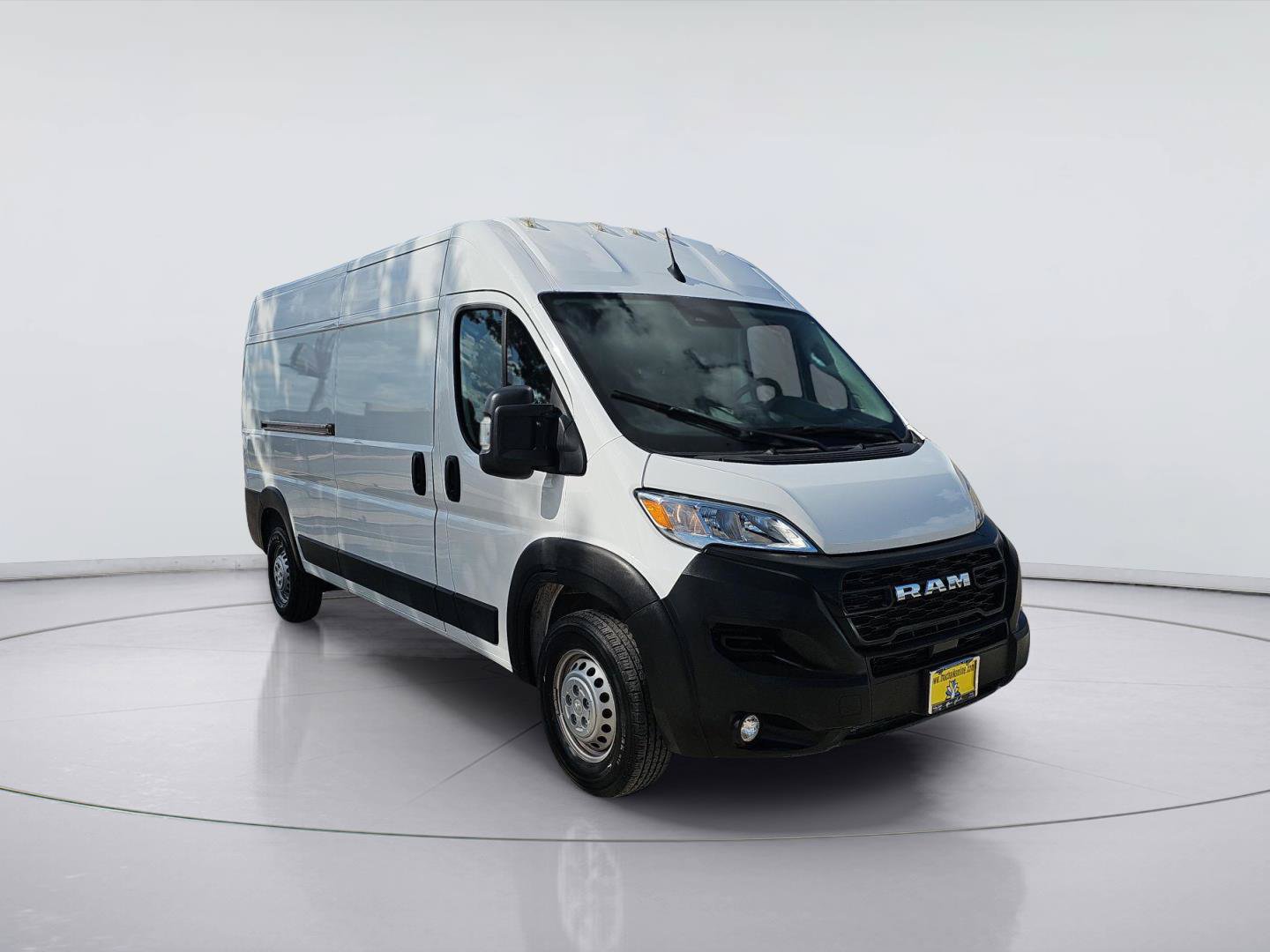 Used 2025 RAM ProMaster 2500 w/ Convenience Group FWD image 7