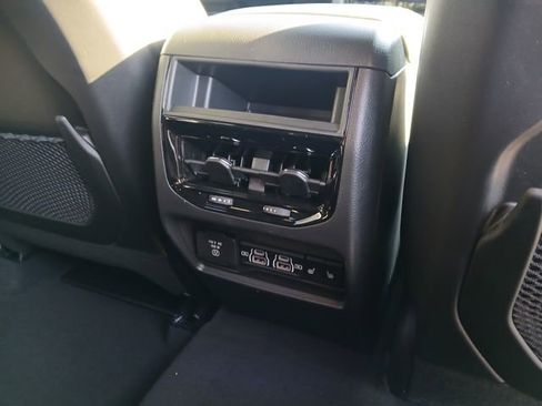 New 2025 Jeep Grand Cherokee Limited w/ Luxury Tech Group II AWD/4WD image 22