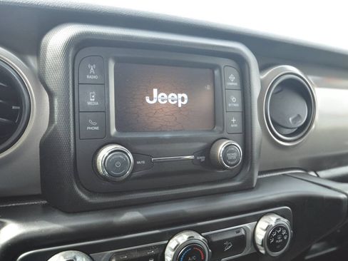 Used 2020 Jeep Wrangler Unlimited Sport S AWD/4WD image 31