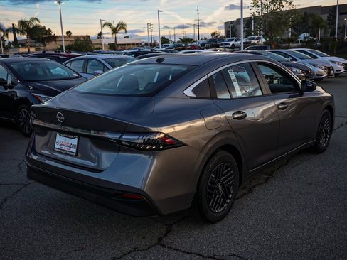 New 2026 Nissan Sentra SV image 4