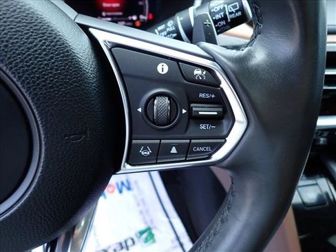 Used 2024 Acura MDX SH-AWD w/ Technology Package image 21