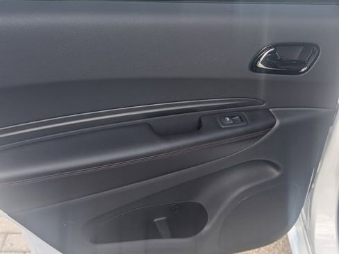 Used 2023 Dodge Durango GT image 12