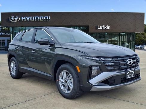 New 2026 Hyundai Tucson SE image 1
