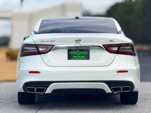 Used 2022 Nissan Maxima Platinum w/ Sport Mat Group FWD image 10