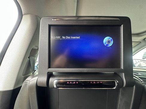 Used 2016 Cadillac SRX Luxury w/ Driver Awareness Package image 28