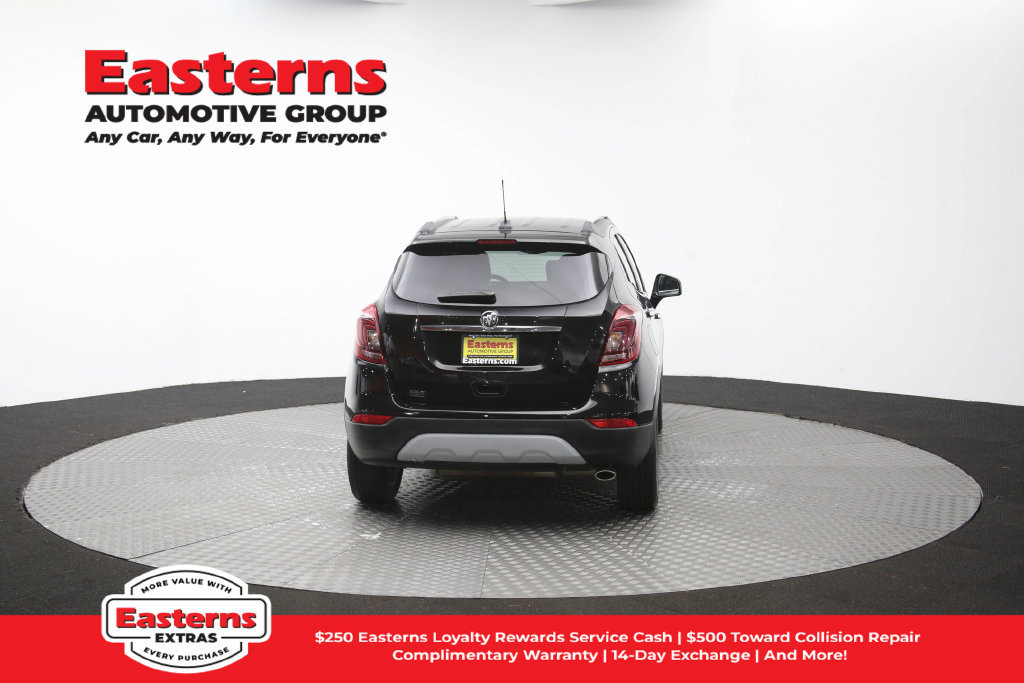 Used 2021 Buick Encore Preferred w/ Safety Package FWD image 37