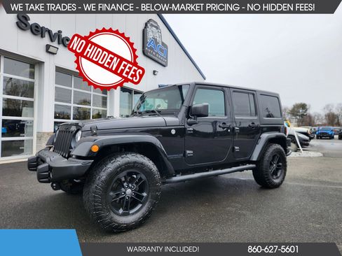 Used 2017 Jeep Wrangler Unlimited Sahara AWD/4WD image 1