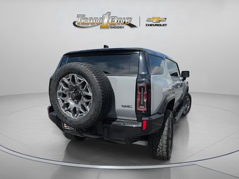 Used 2024 GMC Hummer EV 3X AWD/4WD image 8