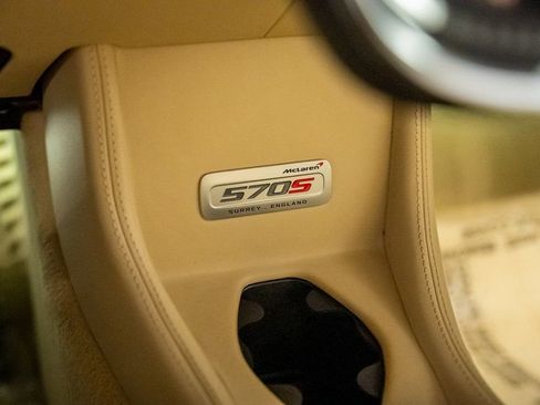 Used 2017 McLaren 570S Coupe image 45