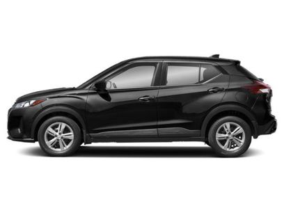 Used 2021 Nissan Kicks S
