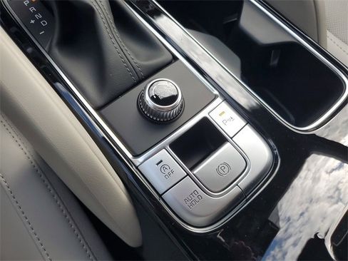 New 2025 Kia Telluride S image 38