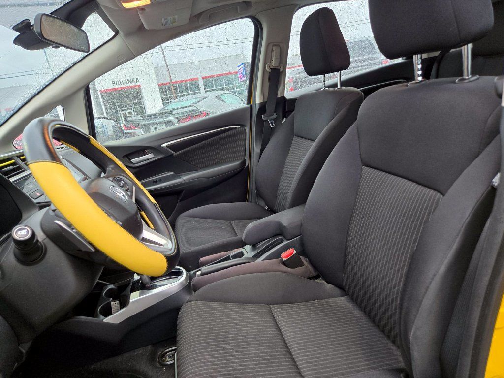 Used 2018 Honda Fit EX image 9