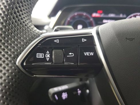 Used 2023 Audi RS e-tron GT w/ Carbon Performance Package AWD/4WD image 25