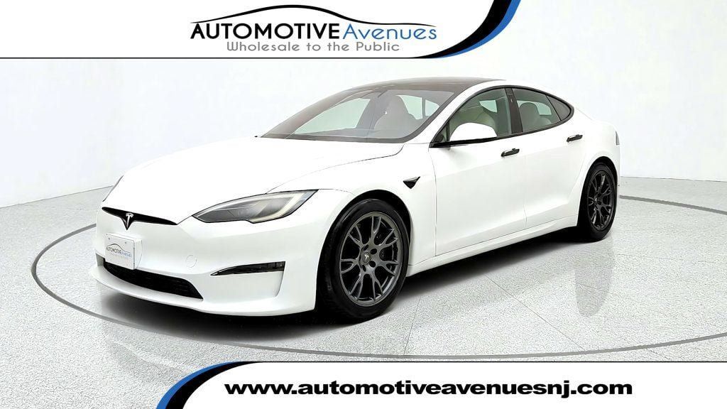 Used 2022 Tesla Model S Plaid AWD/4WD image 1