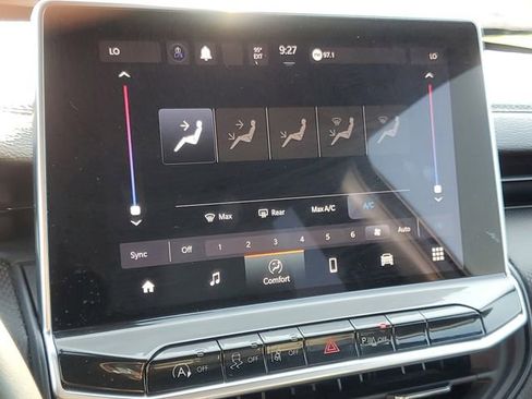 Used 2023 Jeep Compass Trailhawk image 24