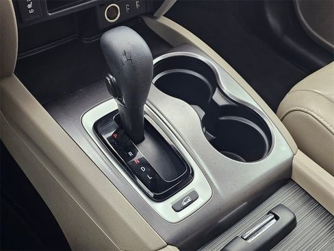 Used 2018 Honda Pilot EX-L image 19