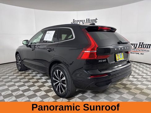 Used 2023 Volvo XC60 B5 Core w/ Climate Package AWD/4WD image 7