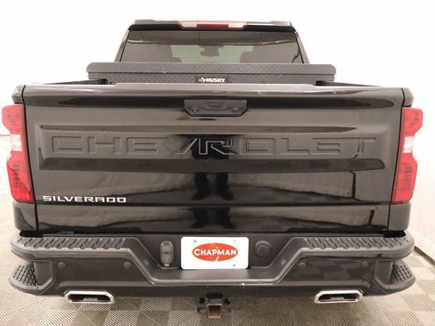 Used 2022 Chevrolet Silverado 1500 Custom Trail Boss AWD/4WD image 5