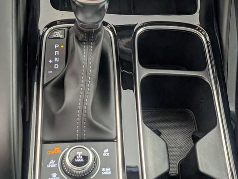 Used 2023 Kia Telluride S AWD/4WD image 22