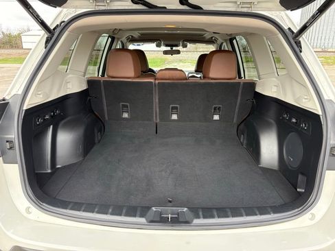 Used 2019 Subaru Forester Touring image 14