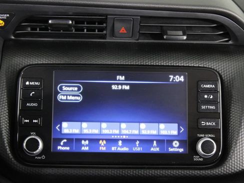 Certified 2023 Nissan Kicks SV FWD image 9