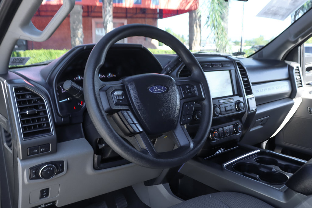 Used 2021 Ford F250 XLT w/ XLT Premium Package AWD/4WD image 18