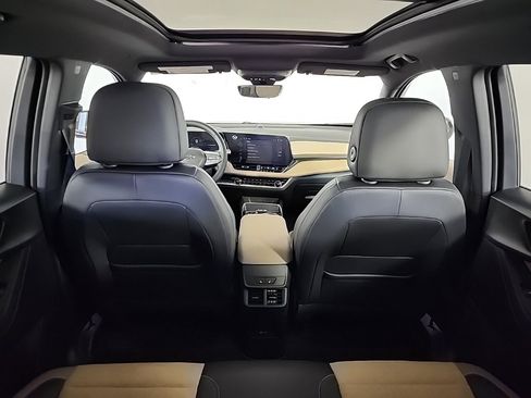 New 2026 Chevrolet Equinox ACTIV w/ Convenience Package III image 13