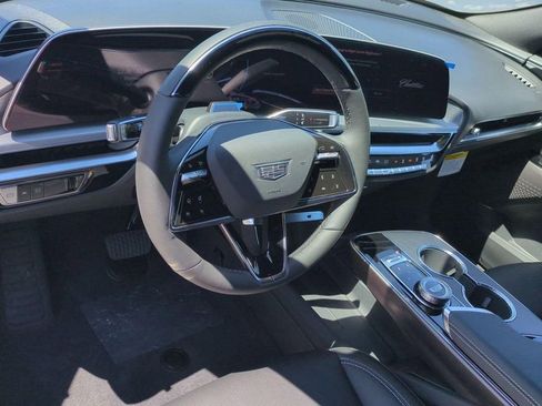 New 2026 Cadillac Lyriq Sport AWD/4WD image 6